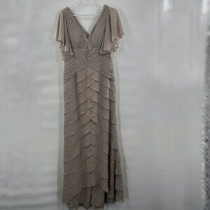 Jovani gown dress butterfly sleeve size 4 tiered ruffles